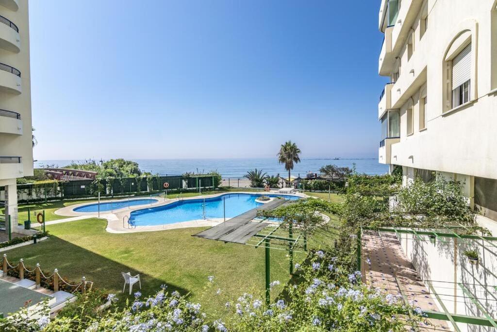 Apartment Pie De Playa Con Piscina: Banana Beach.